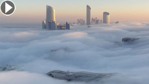 عالم آخر فوق السماء.. مدينة أبوظبي كما لم ترها من قبل! فيديو