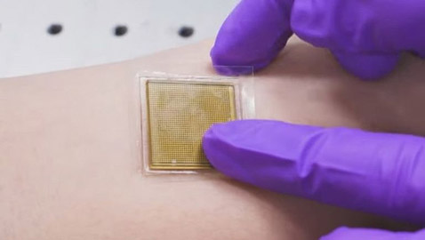 بحجم طابع بريد.. جهاز لاصق يصور الجسم بالأشعة فوق الصوتية