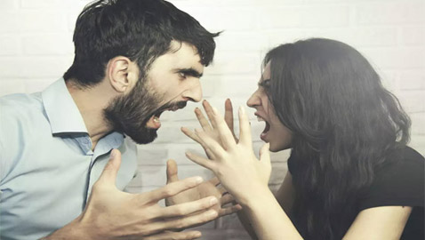 تمرين مدته 7 دقائق يقلل الشجار بين الزوجين.. هل يقنعك؟