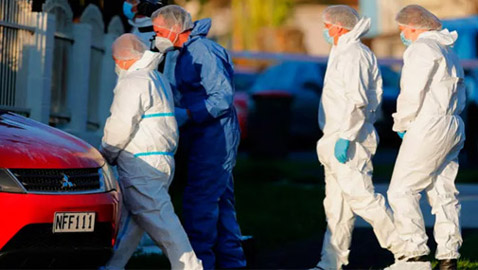 جريمة ولا أغرب.. قتلت طفلين وأخفتهما لسنوات بحقيبة بيعت بمزاد