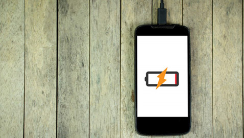 أفضل أوقات شحن بطارية الهاتف لتدوم طويلًا وتحافظ عليها