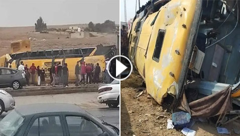 فيديو: مصرع 3 طلبة وإصابة 34 آخرين بانقلاب حافلة جامعية في الأردن