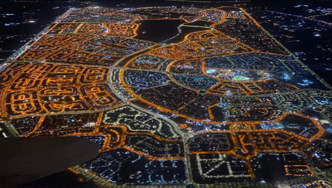 صورة مذهلة من ارتفاع 10 آلاف قدم تُحير.. وطيار مصري يفك اللغز
