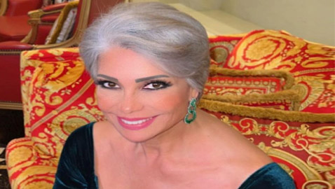 سوسن بدر بإطلالة جريئة ومكشوفة.. والجمهور: مش مناسبة لسنك