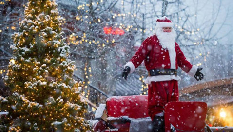 قصص وأساطير وراء ديكورات وحلوى الكريسماس.. من الحليب والبسكويت للجوارب