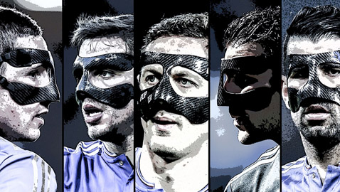 لهذا السبب يرتدي بعض لاعبي كرة القدم أقنعة وجه غريبة الشكل!