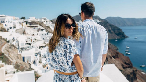 إليكم أبرز طرق التحضير للسفر والاستمتاع بشهر عسل رومانسي