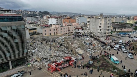 بالصور: هكذا بدت هذه الأماكن قبل وبعد الزلزال في تركيا