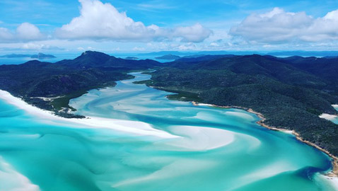 جزر ساحرة حول العالم.. تعرفوا إليها