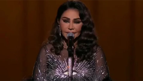 متابعة تتهم أحلام بالماسونية، والنجمة تهاجمها وتطالبها بخلع الحجاب ورميه بالمرحاض!