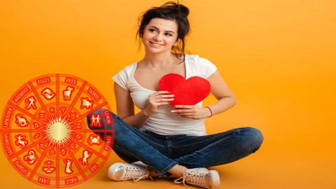 بنات مواليد 4 أبراج ينتظرها حب مفاجئ في شهر مارس (آذار) 2023