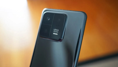 شاومي تطلق جهازاً ينافس آي فون 14 بأشواط