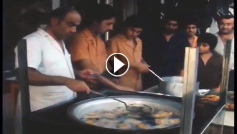 رمضان عام 1978.. لقطات نادرة من الشارع المصري تستعرض أجواء الشهر الفضيل (فيديو)