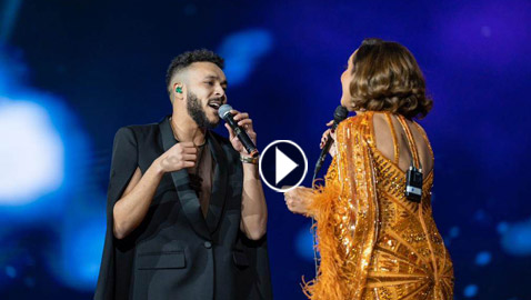 فيديو: دويتو مميز بين أنغام وويجز بحفل الرياض.. سحرتني ولا سحرتلي؟ 