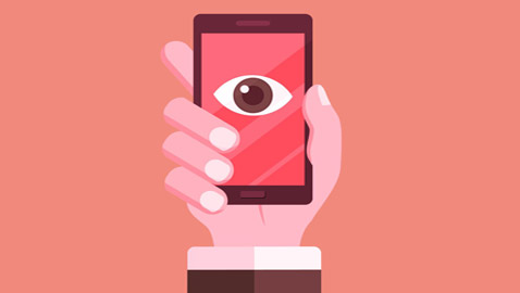 علامات تنذر بالخطر.. شخص ما يتجسس على هاتفك!