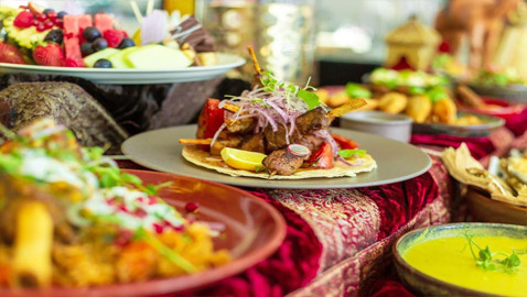 نصائح عند اختيار المطعم المناسب خلال السفر في رمضان