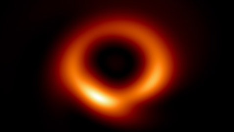 الذكاء الاصطناعي يقدم صورة أوضح بضعفين لثقب أسود.. صور