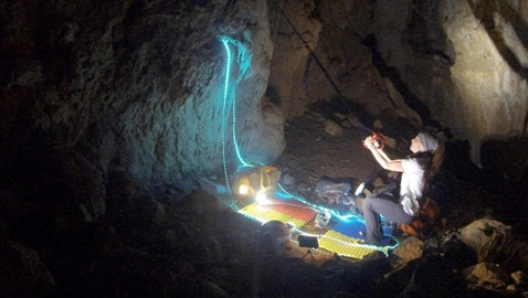 سيدة إسبانية تعيش تحت الأرض لمدة 500 يوماً