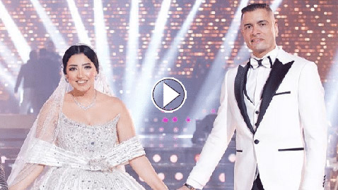 ‏خلافات صادمة! حسن شاكوش يطرد زوجته من المنزل بعد أن سجدت له، والعروس تشكوه للشرطة!
