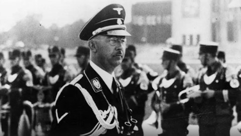 بهذه الطريقة.. انتحر أشهر مساعدي هتلر قبل 78 عاماً