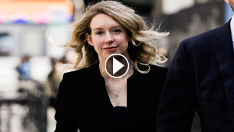 بين ليلة وضحاها.. هكذا انقلبت حياة أصغر مليارديرة في العالم وتم سجنها!