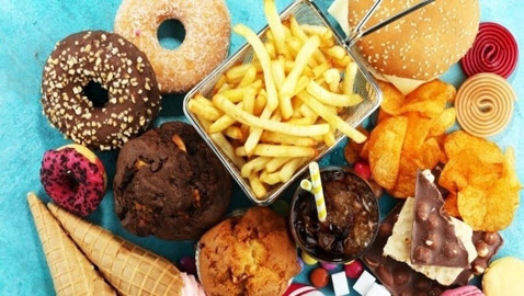 7 أطعمة ترفع الكوليسترول بشكل خفي.. تعرف عليها