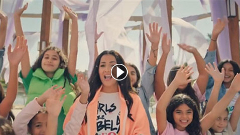 فيديو وصور دنيا سمير غانم تغني مع أطفال ذوي الهمم 