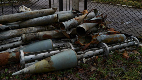 لماذا قررت أميركا مد أوكرانيا بالذخائر المحرمة؟