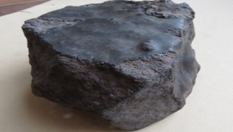 ظاهرة غريبة.. قصة نيزك غادر الأرض ثم عاد إليها مرة أخرى