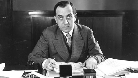 بالحرب الباردة.. ألماني تحول لرمز الصمود بوجه موسكو