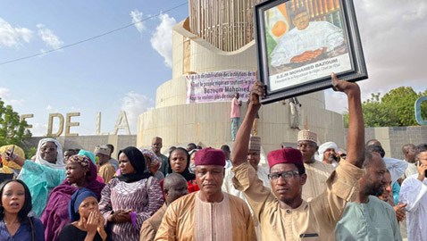 عقوبات وتعليق مساعدات.. تهديدات أوروبية للانقلابيين بالنيجر