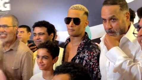مشاجرات ومزاحمة بين حراس محمد رمضان والجمهور!