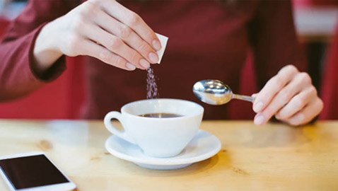 خبر غير سار.. أشهر بديل للسكر قد يصيبك بسكتة قلبية