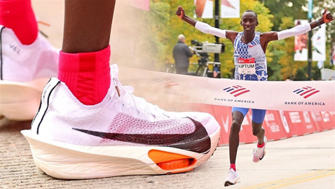 أحذية نايكي الباهظة.. تتحلل بعد 100 كم!