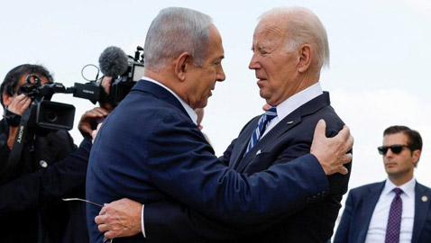 بايدن يحمّل من تل أبيب “الفريق الآخر” مسؤولية الانفجار في المستشفى بغزة