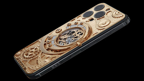 بسعر خيالي.. أغلى آيفون يحتوي على سن ديناصور وقطع أثرية قديمة (صور)