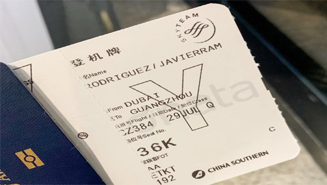 تذكرة طيران بدولار واحد.. ما القصة؟