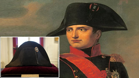 قبعة نابليون للبيع في مزاد.. وتوقعات بتحقيقها رقما كبيرا