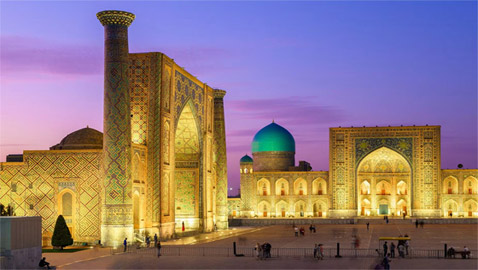 سمرقند.. إحدى أقدم مدن العالم وأبعدها ما برحت تثير إعجاب الزوار