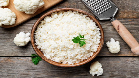 إليكم طريقة تحضير أرز القرنبيط الصحي للرجيم