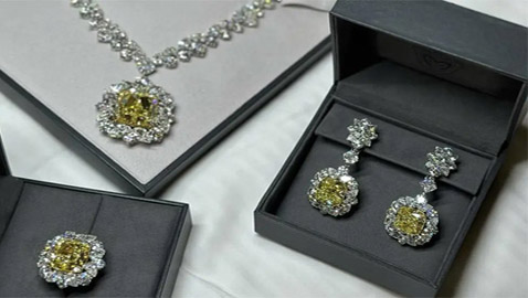 بالصور: أكبر ماسة صفراء في العالم ضيفة مهرجان شهير في دبي