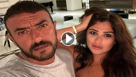 فيديو: الشباب يحاصرون سيارة ياسمين عبد العزيز وأحمد العوضي