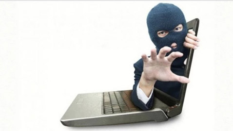 9 أخطاء يرتكبها الناس على الإنترنت