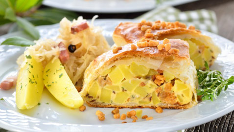 إليكم طريقة تحضير بوريك البطاطس الطيب