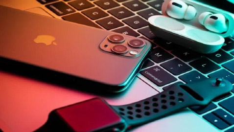 خبراء يكشفون أخطر الهدايا عبر الإنترنت