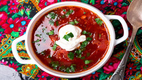 إليكم طريقة تحضير شوربة البورش الروسية المميزة