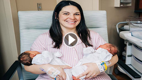 حالة نادرة.. أم مزدوجة الرحم تضع توأمها في يومين متتاليين! فيديو وصور
