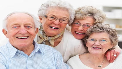 9 عادات تسرع من الشيخوخة.. فاحذروها!