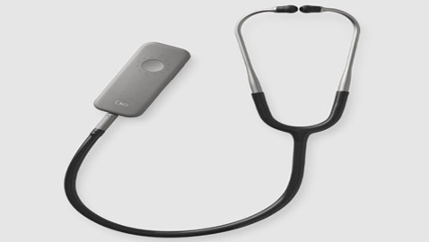 تكتشف أمراض القلب مبكرا.. سماعة طبية تعمل بالذكاء الاصطناعي