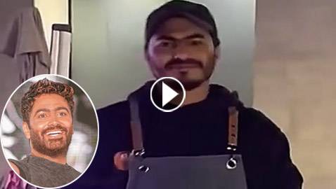 شبيه تامر حسني شاب من بنغلاديش يعمل نادلا في مقهى بالسعودية.. والشبه مذهل وخيالي!